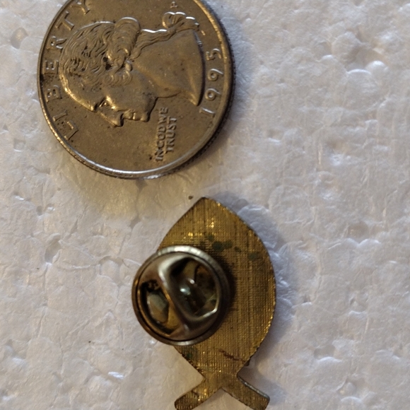 Multi Color Jesus Pin - Picture 2 of 2